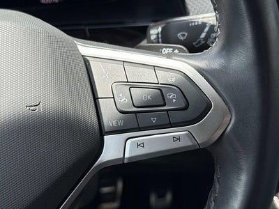 2024 Volkswagen Atlas Cross Sport 2.0T SEL Premium R-Line