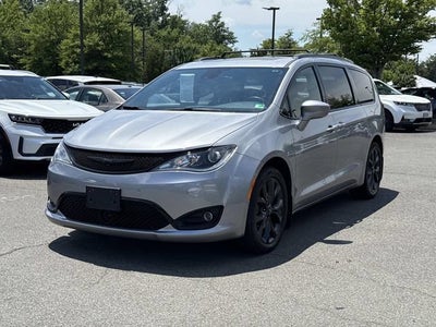 2020 Chrysler Pacifica Touring L Plus