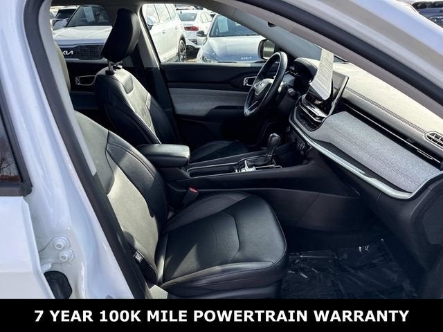 2022 Jeep Compass Latitude Lux