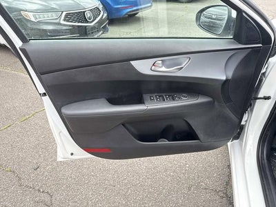 2024 Kia Forte LX