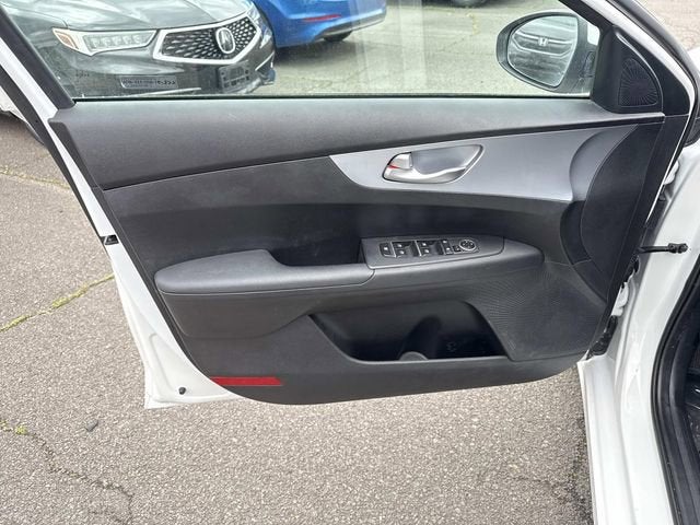 2024 Kia Forte LX
