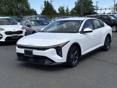2025 Kia K4 LXS