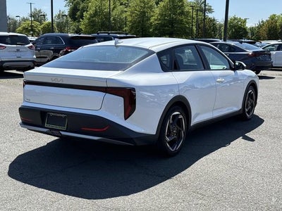 2025 Kia K4 EX