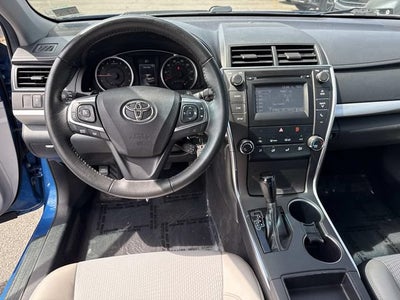 2017 Toyota Camry SE