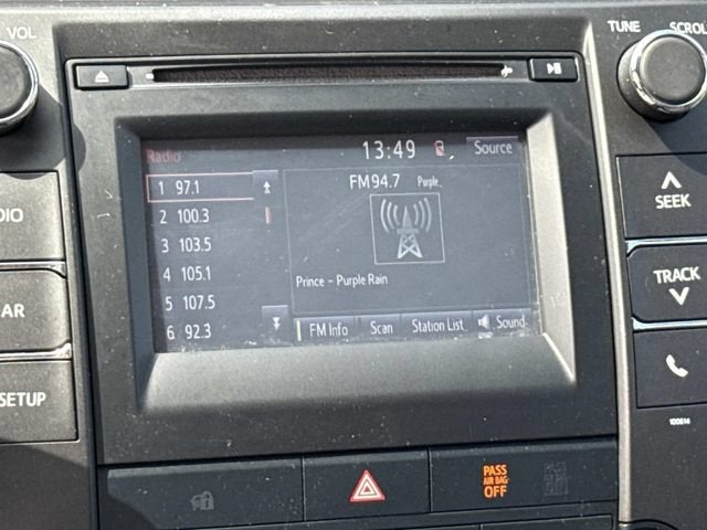 2017 Toyota Camry SE