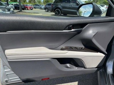 2022 Toyota Camry LE