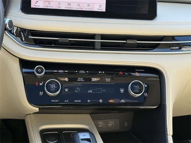 2024 INFINITI QX60 LUXE