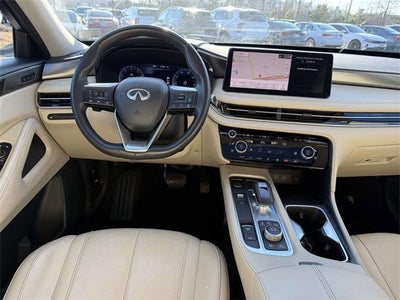 2024 INFINITI QX60 LUXE