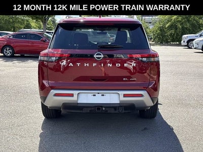 2023 Nissan Pathfinder SL