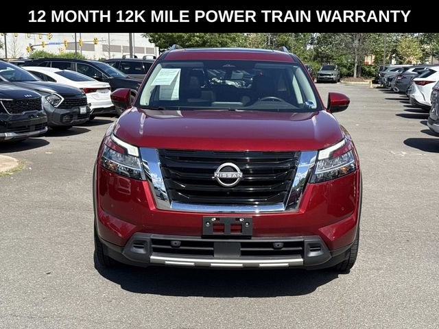 2023 Nissan Pathfinder SL