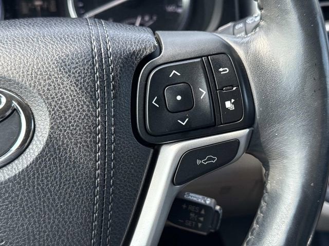 2016 Toyota Highlander Limited Platinum V6