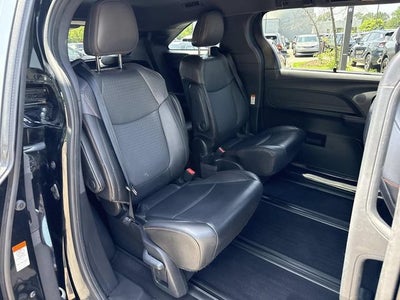 2021 Toyota Sienna XSE