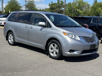 2015 Toyota Sienna LE