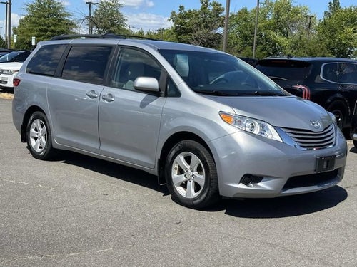 2015 Toyota Sienna LE