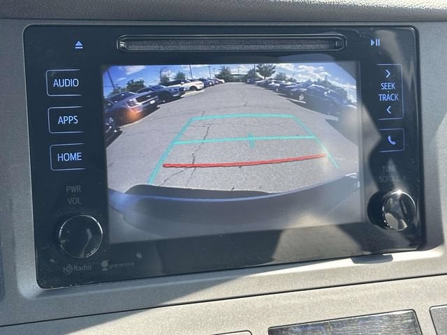 2015 Toyota Sienna LE