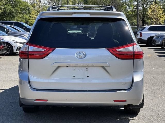 2015 Toyota Sienna LE