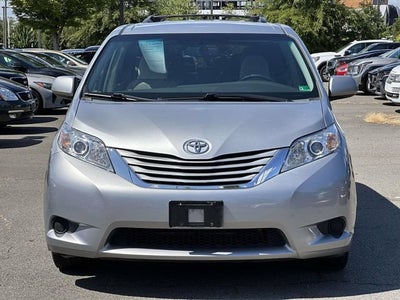 2015 Toyota Sienna LE
