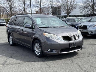 2011 Toyota Sienna Base