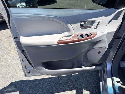2013 Toyota Sienna Limited