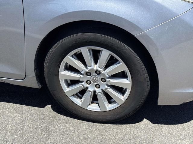 2013 Toyota Sienna Limited