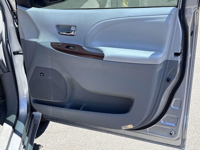 2013 Toyota Sienna Limited