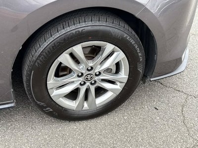 2021 Toyota Sienna Limited