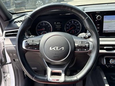 2022 Kia K5 GT-Line