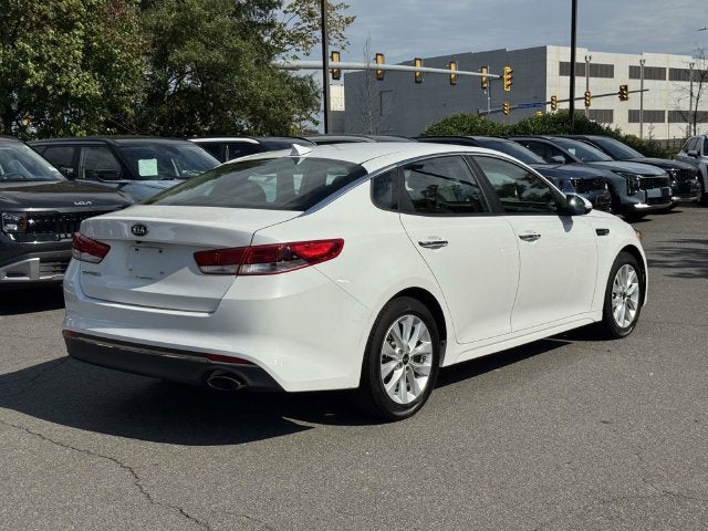 2017 Kia Optima LX