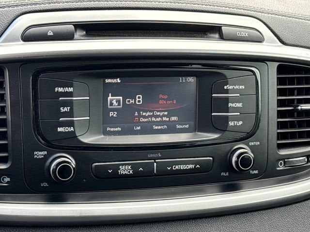 2016 Kia Sorento LX