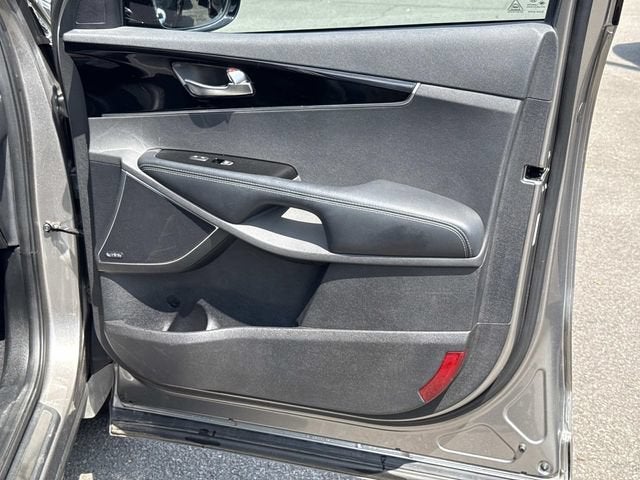 2018 Kia Sorento SX