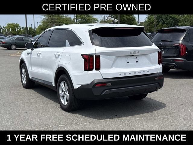 2022 Kia Sorento LX