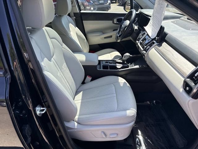 2023 Kia Sorento X-Line EX