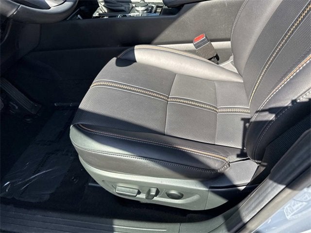 2025 Mazda Mazda CX-50 Hybrid Premium