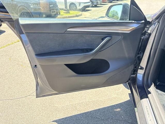 2023 Tesla Model Y Standard Range