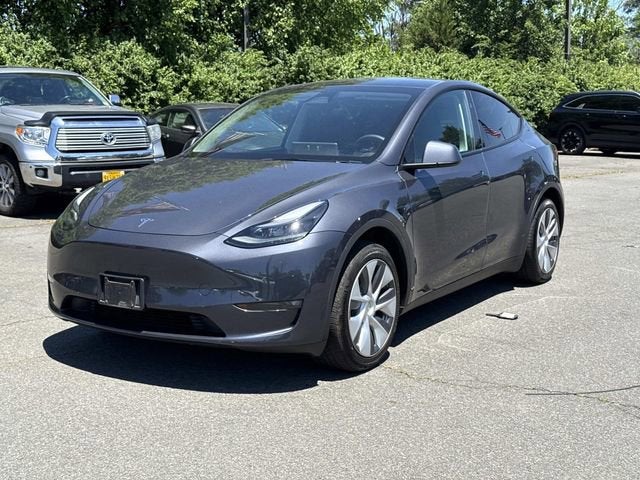 2023 Tesla Model Y Standard Range
