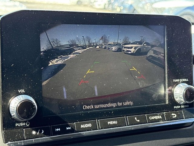 2022 Mitsubishi Outlander ES