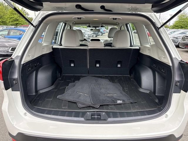 2024 Subaru Forester Base