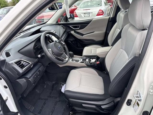 2024 Subaru Forester Base