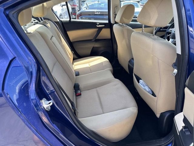 2013 Mazda Mazda3 i Touring