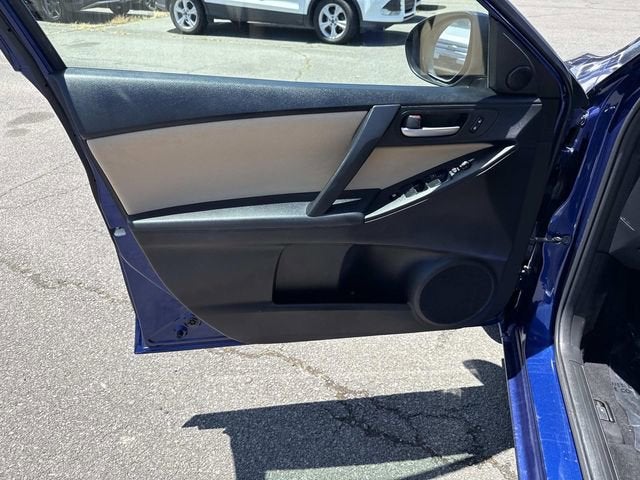 2013 Mazda Mazda3 i Touring