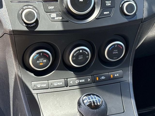2013 Mazda Mazda3 i Touring