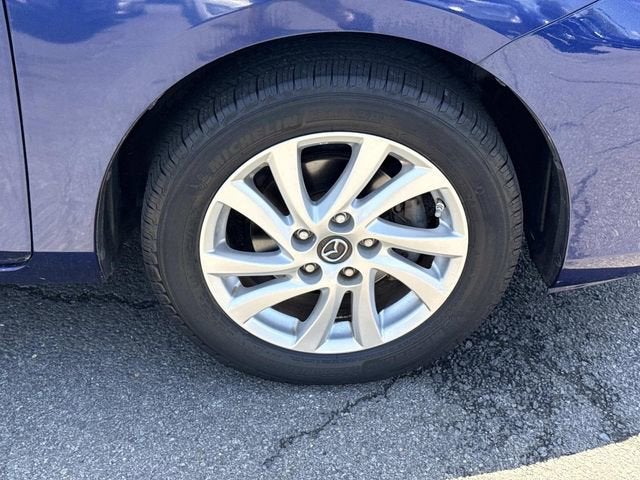 2013 Mazda Mazda3 i Touring