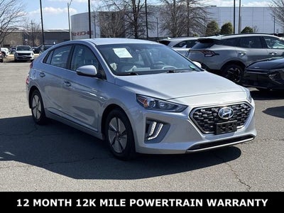 2022 Hyundai Ioniq Hybrid SE