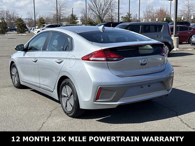 2022 Hyundai Ioniq Hybrid SE