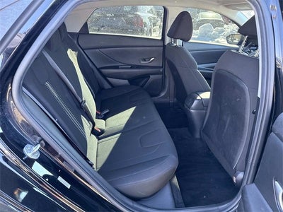 2022 Hyundai Elantra SEL