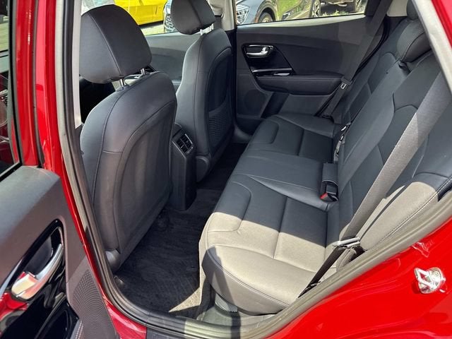 2022 Kia Niro EX Premium