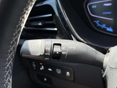 2022 Kia Niro EX Premium