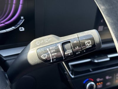 2025 Kia Niro LX