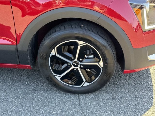 2025 Kia Niro LX