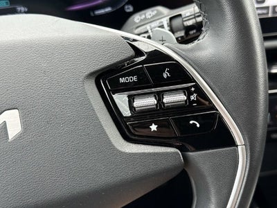 2023 Kia Niro EX
